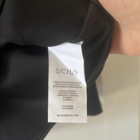 CAbi Black Tunic Top - Picture 4 of 6